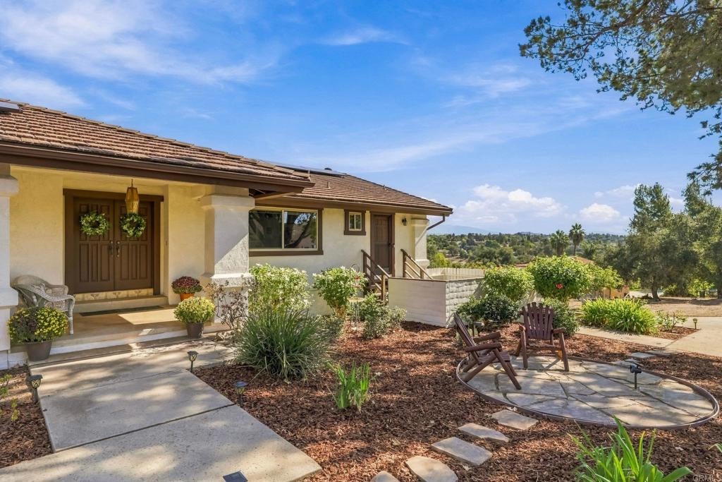 590 Elm Tree Lane