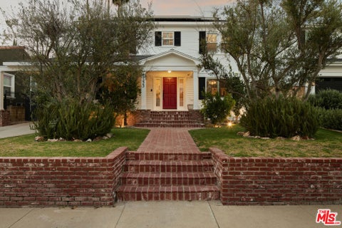 Photo of 4753 Ambrose Avenue, Los Angeles, CA 90027 (MLS # 26985179)