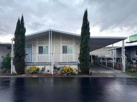 Photo of 2151 2151 Oakland Rd Rd, San Jose, CA 95131 (MLS # 41123753)