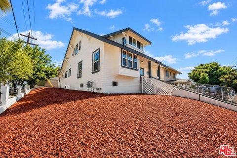 Photo of 152 N Benton Way, Los Angeles, CA 90026 (MLS # 26995909)
