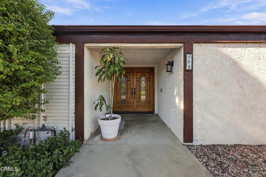 388 E Gainsborough Road