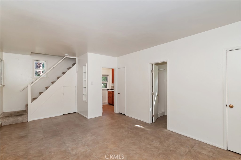 Crestline (CRES) - Residential