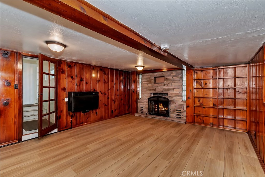 Crestline (CRES) - Residential