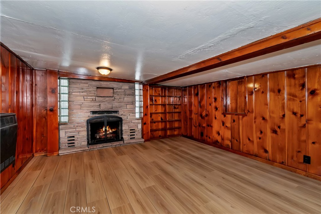 Crestline (CRES) - Residential