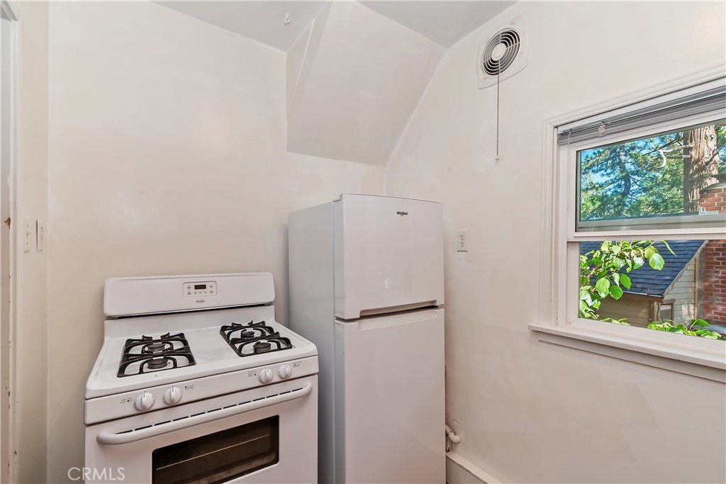Crestline (CRES) - Residential