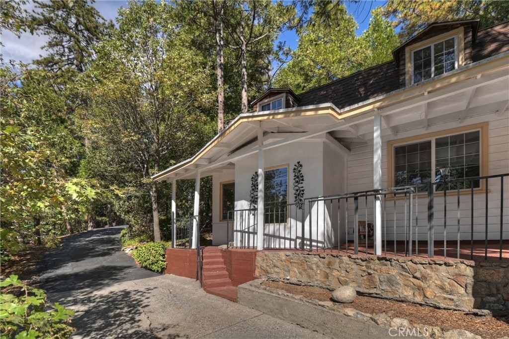 Crestline (CRES) - Residential