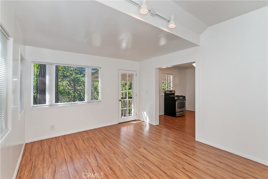 Crestline (CRES) - Residential