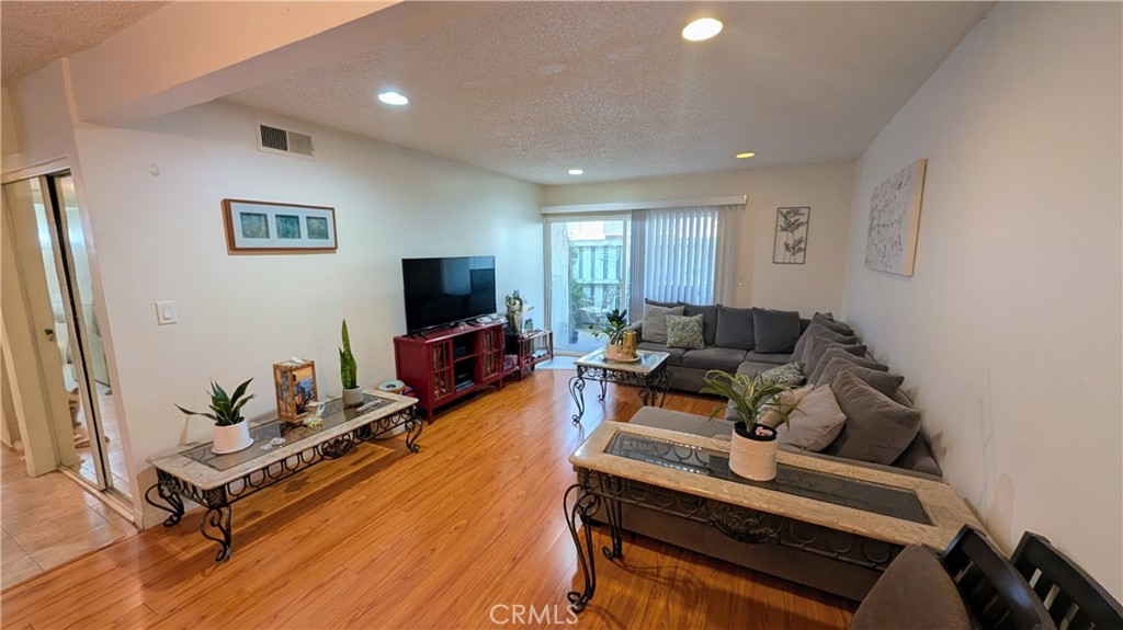 Excellent investment opportunity! This 2 bedroom, 2 bathroom ground-floor condo is leased to a reliable long-term tenant. With a Gross Yield of approximately 6.5%, this property delivers immediate and steady rental income from day one.
The unit features a spacious open floor plan filled with natural light, a welcoming living and dining area, a primary suite with walk-in closet and en-suite bath, and a private patio perfect for outdoor living. Central A/C and heat provide year-round comfort, and the single-level layout offers convenience for tenants.
Community Amenities include a swimming pool, clubhouse with BBQ area, secure gated entry, and landscaped grounds.
Prime Location with easy access to the 101 Freeway, Ventura Blvd. shops and dining, and Tarzana Medical Center.
A turn-key rental with an excellent tenant in place, this property is ideal for investors seeking stable cash flow and long-term value in Tarzana