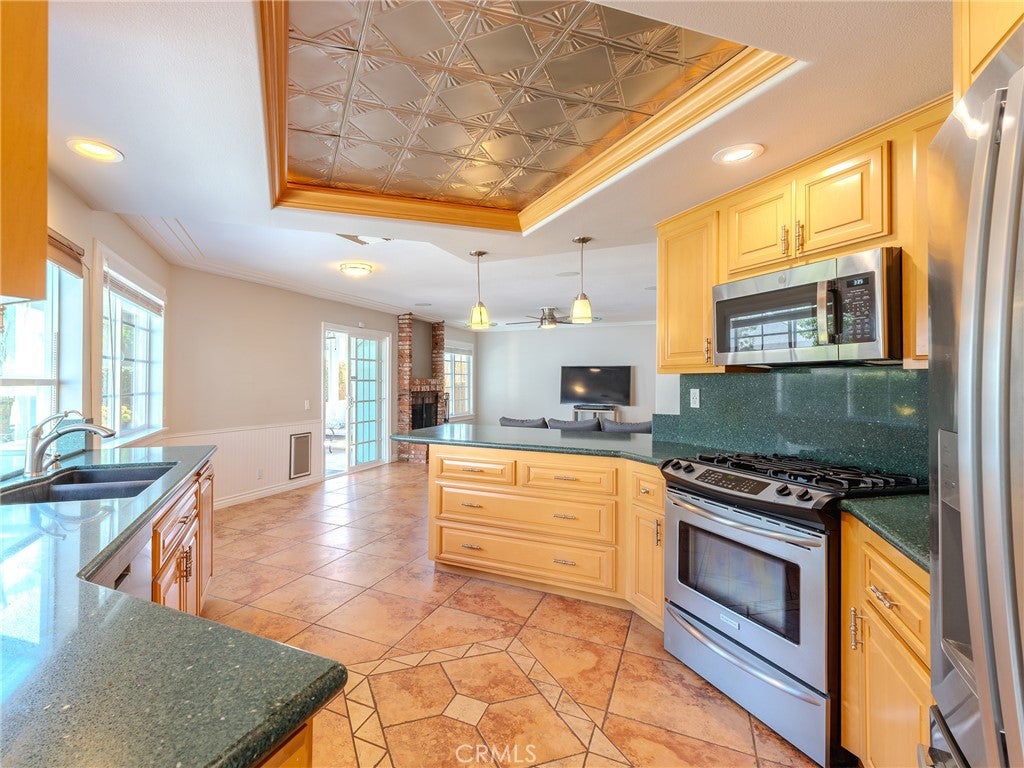 16660 Carriage Circle