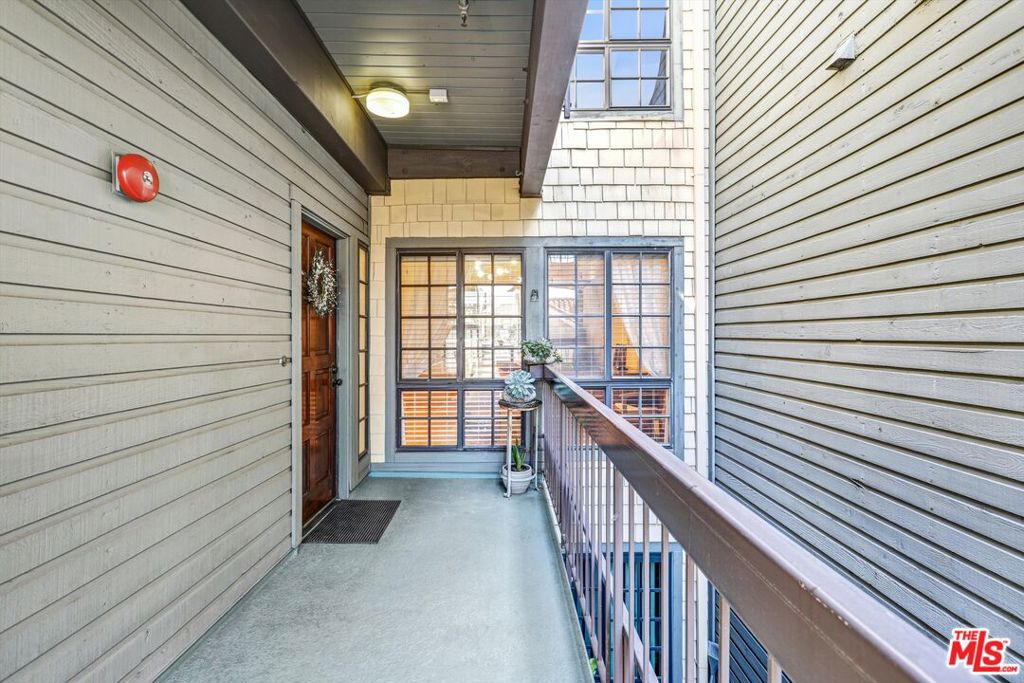 1313 Valley View Road 213