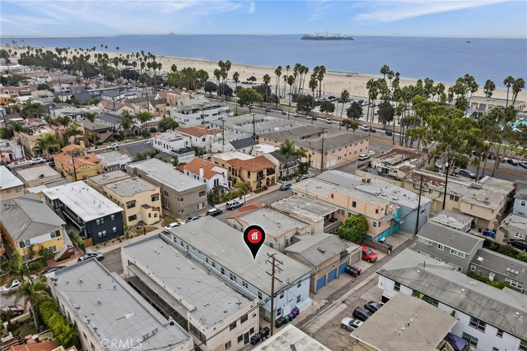 Long Beach, California 90803, United States, 2 Bedrooms Bedrooms, ,1 BathroomBathrooms,Residential,Active,184555