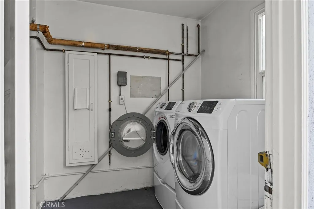 Long Beach, California 90803, United States, 2 Bedrooms Bedrooms, ,1 BathroomBathrooms,Residential,Active,184555