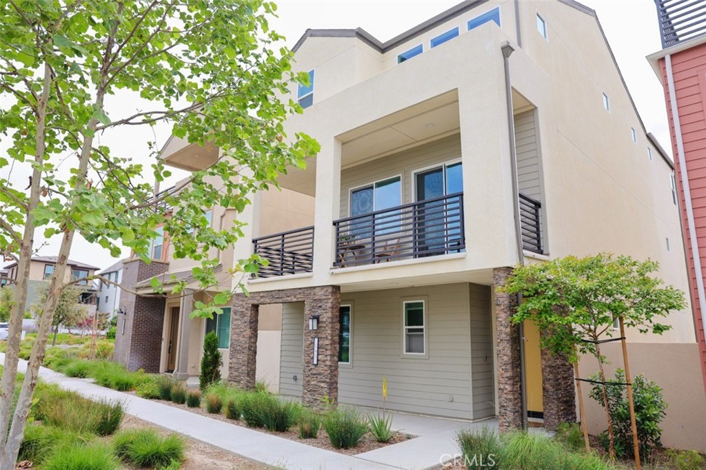 BRAND NEW HOME! Newly constructed in 2024, this stunning detached residence offers exceptional privacy with an extra-wide distance between buildings and a small park right in front of the home. Ideally located in the heart of the desirable Solis Park neighborhood, the home enjoys beautiful views of the mountains and Solis Park Garden.The first floor features a bedroom and a living room. The second floor includes a large family room and a bright, open-concept kitchen. The third floor offers three bedrooms including a luxurious primary suite and a cozy sitting area.Walking distance to the highly acclaimed Portola High School and Solis Park K-8 School. Enjoy resort-style living with access to the Great Park's world-class sports facilities, Wild Rivers Water Park, and an exciting new retail center coming soon. Must see!
