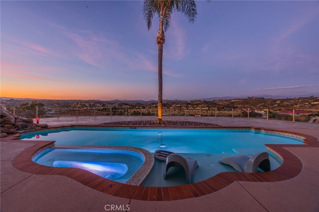 31402 Lake Vista Circle