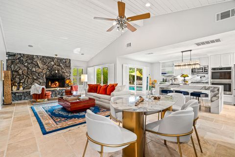 Photo of 74916 Canterbury Court, Palm Desert, CA 92260 (MLS # 219142294DA)