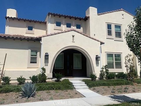 Photo of 105 Turnstone, Irvine, CA 92618 (MLS # OC26052239)