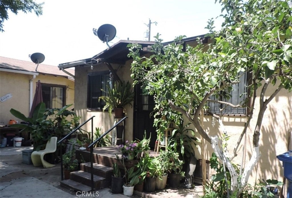 1350 E 43rd Street