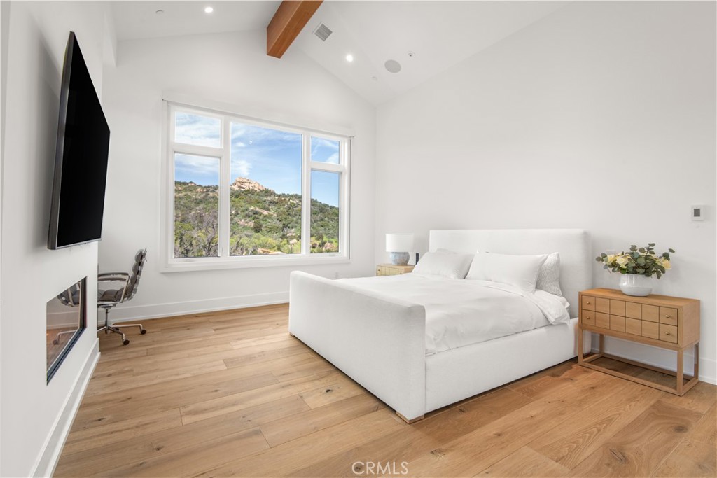 Westlake Hills (729) - Residential