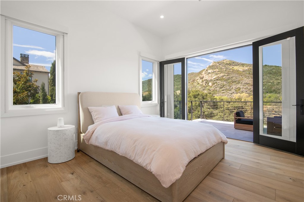 Westlake Hills (729) - Residential