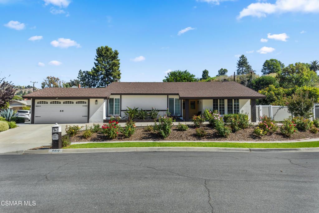Photo of 984 Harris Court, Thousand Oaks, CA 91362 (MLS # 225005415)