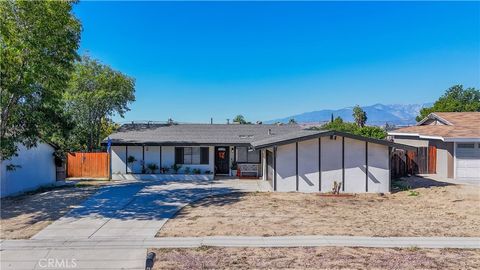 Photo of 6120 Arden Ave, San Bernardino, CA 92404 (MLS # CV25243783)