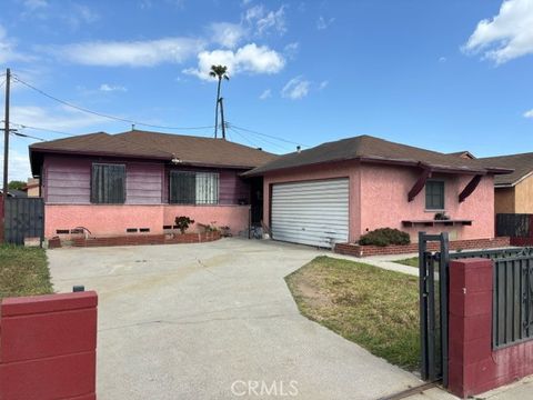 Photo of 15712 S Haskins Avenue, Compton, CA 90220 (MLS # SB25092312) Photo of 15712 S Haskins Avenue, Compton, CA 90220 (MLS # SB25092312)
