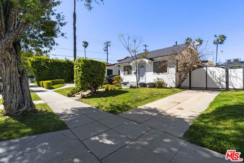 Photo of 8643 CLIFTON Way, Beverly Hills, CA 90211 (MLS # 25616397)