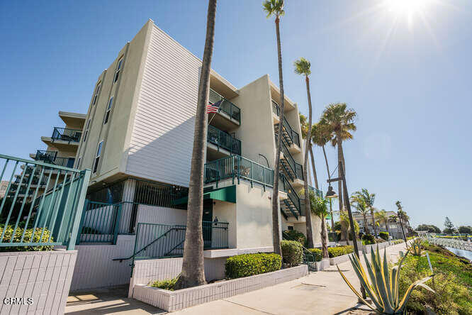 Channel Island Waterfront Homes - 4846 - Residential