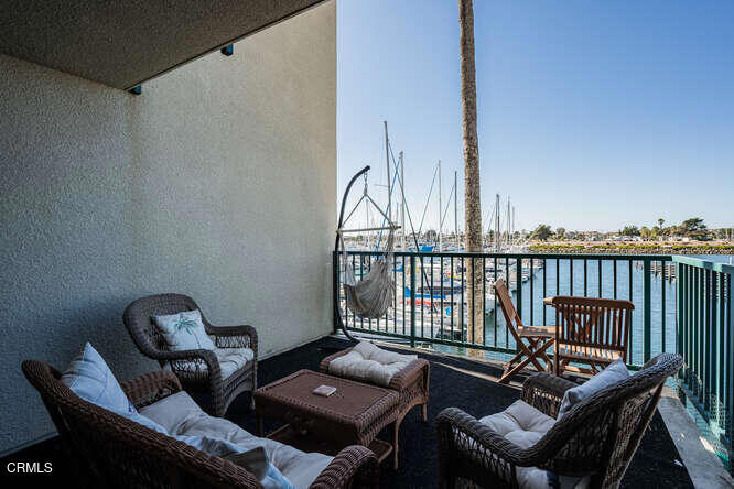 Channel Island Waterfront Homes - 4846 - Residential