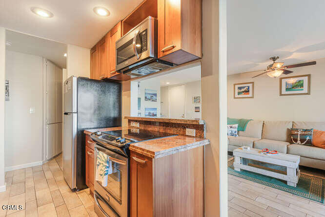 Channel Island Waterfront Homes - 4846 - Residential