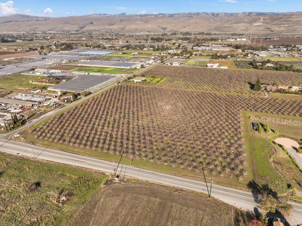 623 San Bruno Avenue A