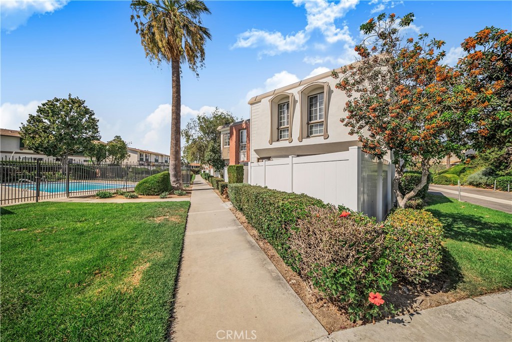 Highland Greens - Residential Lease