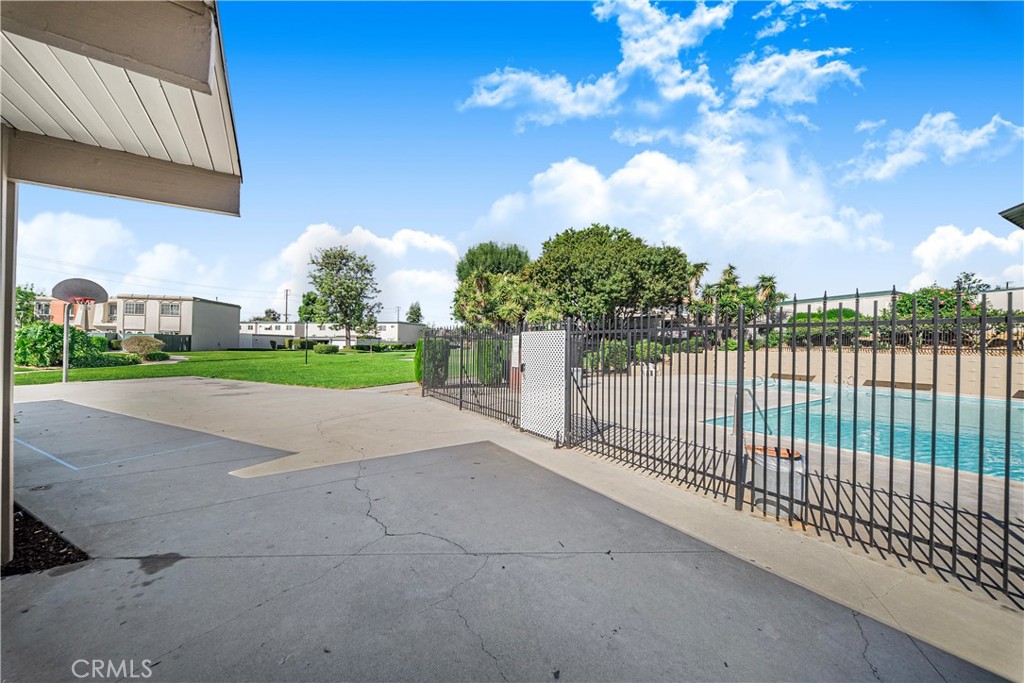 Highland Greens - Residential Lease