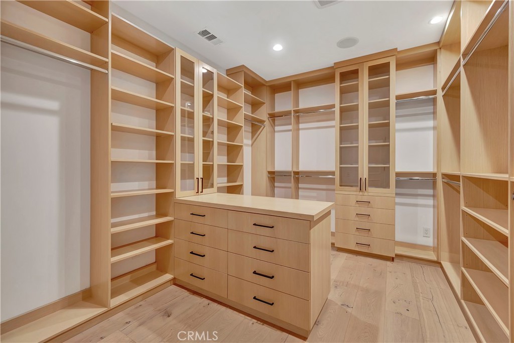 Corona del Mar South of PCH (CDMS) - Residential