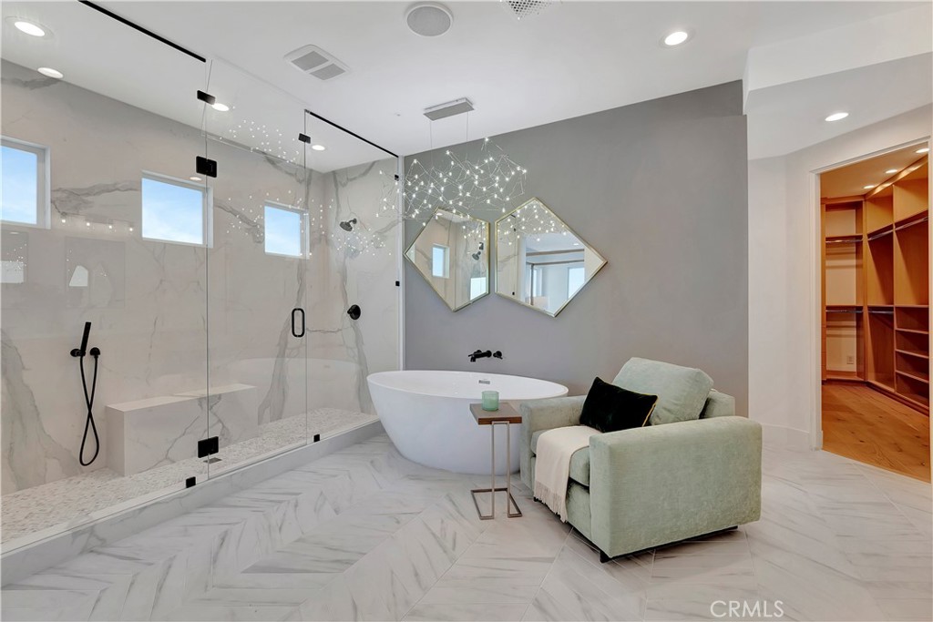 Corona del Mar South of PCH (CDMS) - Residential