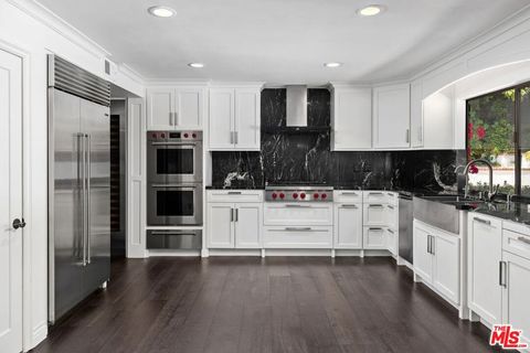 Tiny photo for 1060 Chantilly Road, Los Angeles, CA 90077 (MLS # 26805031)