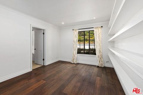 Tiny photo for 1060 Chantilly Road, Los Angeles, CA 90077 (MLS # 26805031)
