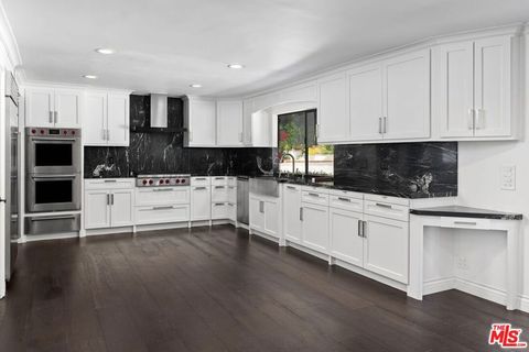 Tiny photo for 1060 Chantilly Road, Los Angeles, CA 90077 (MLS # 26805031)