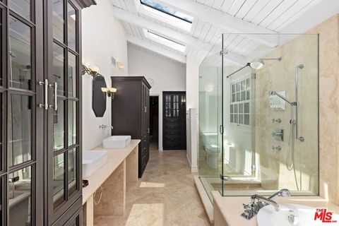 Tiny photo for 1060 Chantilly Road, Los Angeles, CA 90077 (MLS # 26805031)