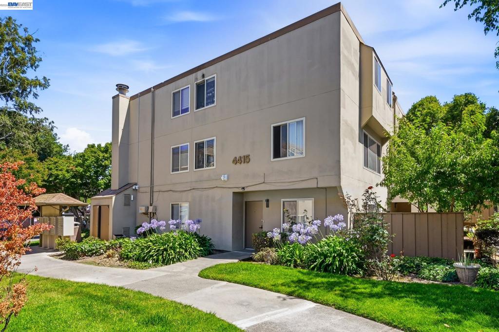 4415 Norwalk Dr DR