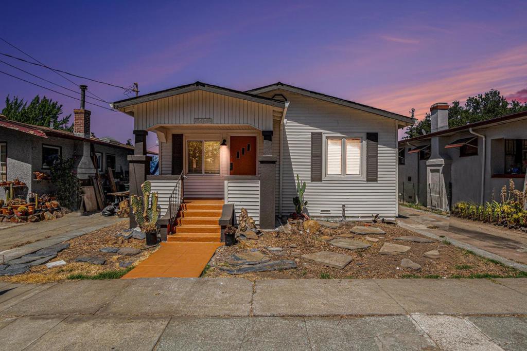 *Seller Offeriing up to 3% towards Buyers Closing Cost or Rate Buy Down* Charming Martinez home, fully refreshed and move-in ready. This 2 bedroom, 1 bathroom residence offers 936 sq ft of living space on a 3,600 sq ft lot, ideally located just off Alhambra Avenue, directly across from the hospital, and within walking distance to schools, local shops, dining, and commute routes. Step inside to find a warm and inviting floor plan with thoughtful updates throughout, including modern finishes, new flooring, and a tastefully updated kitchen and bath. The manageable lot provides room for outdoor living, gardening, or low-maintenance enjoyment. Perfect as a starter home, downsize option, or investment property, this cozy residence combines comfort, convenience, and value in one of the Bay Areas most desirable pockets.