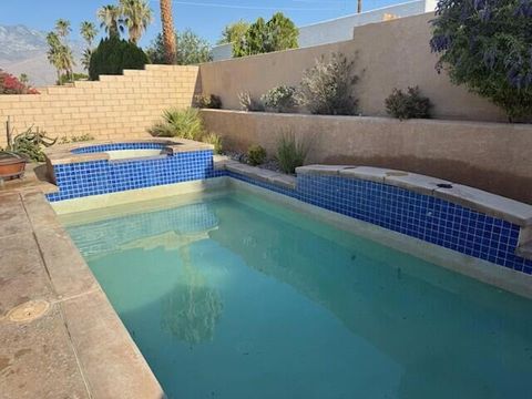 Photo of 104 Shoreline Drive, Rancho Mirage, CA 92270 (MLS # 219149492DA)