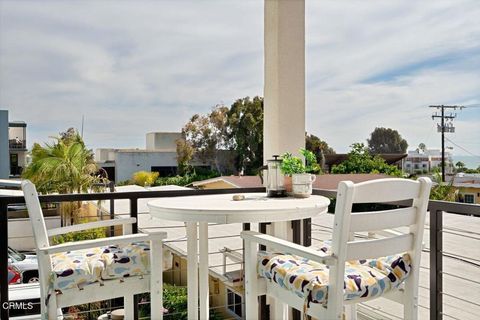 Tiny photo for 1230 E Thompson Boulevard #107, Ventura, CA 93001 (MLS # V1-31439)