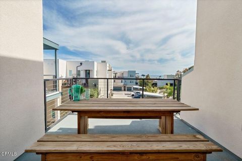 Tiny photo for 1230 E Thompson Boulevard #107, Ventura, CA 93001 (MLS # V1-31439)