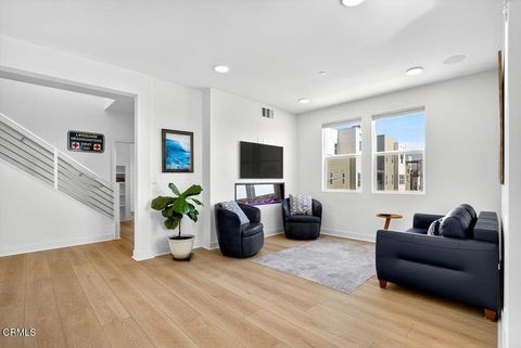 Tiny photo for 1230 E Thompson Boulevard #107, Ventura, CA 93001 (MLS # V1-31439)