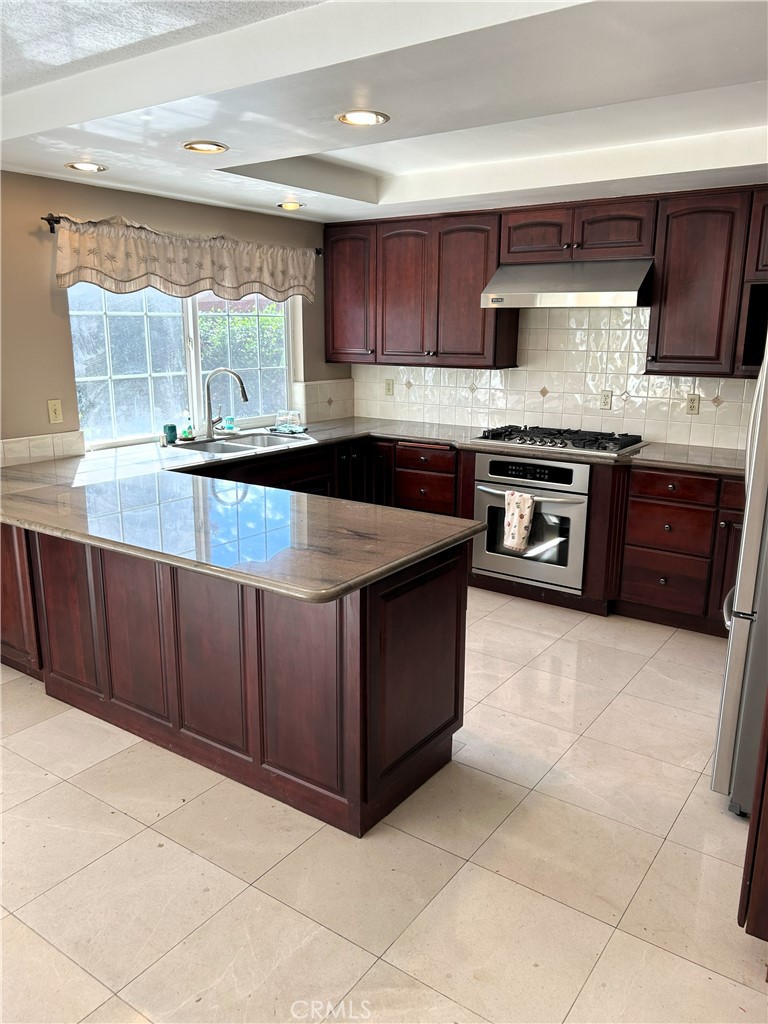 12512 Sandycreek Lane
