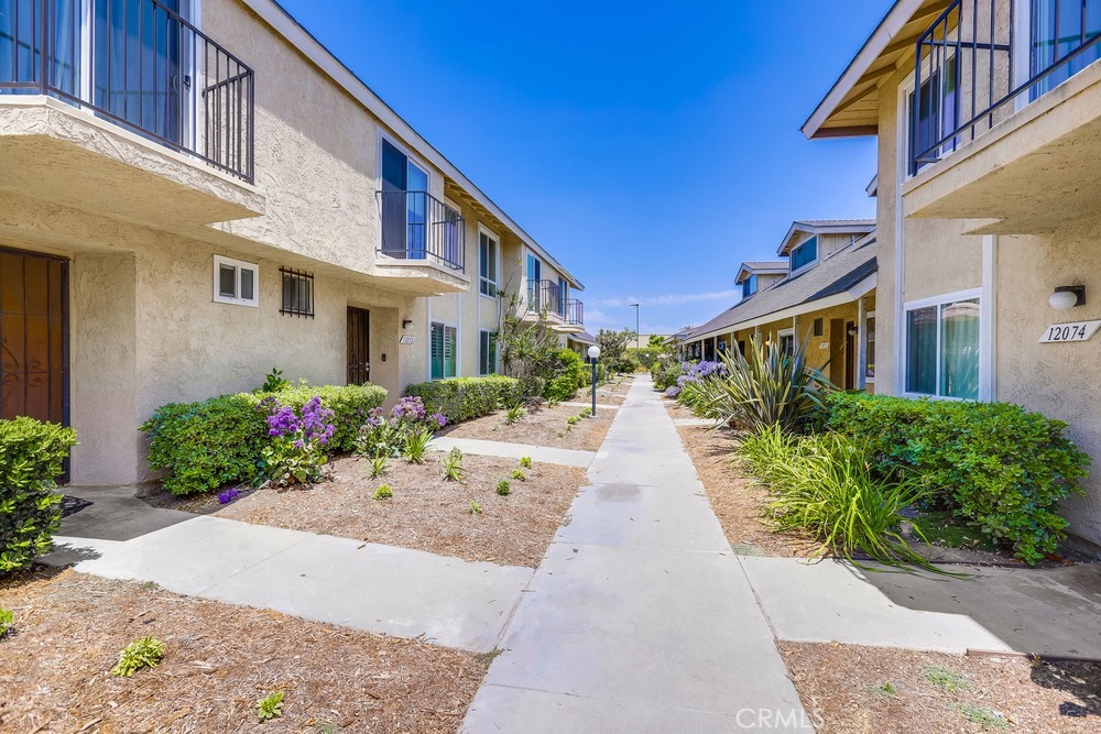 12054 Stonegate Lane