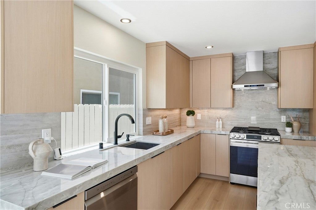 3755 Provincetown Avenue, Irvine CA 92606 - Photo 40