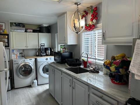 2053 East Bayshore