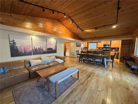 Photo of 2300 Cypress WAY, Pine Mountain Club, CA 93222 (MLS # SR26215513)